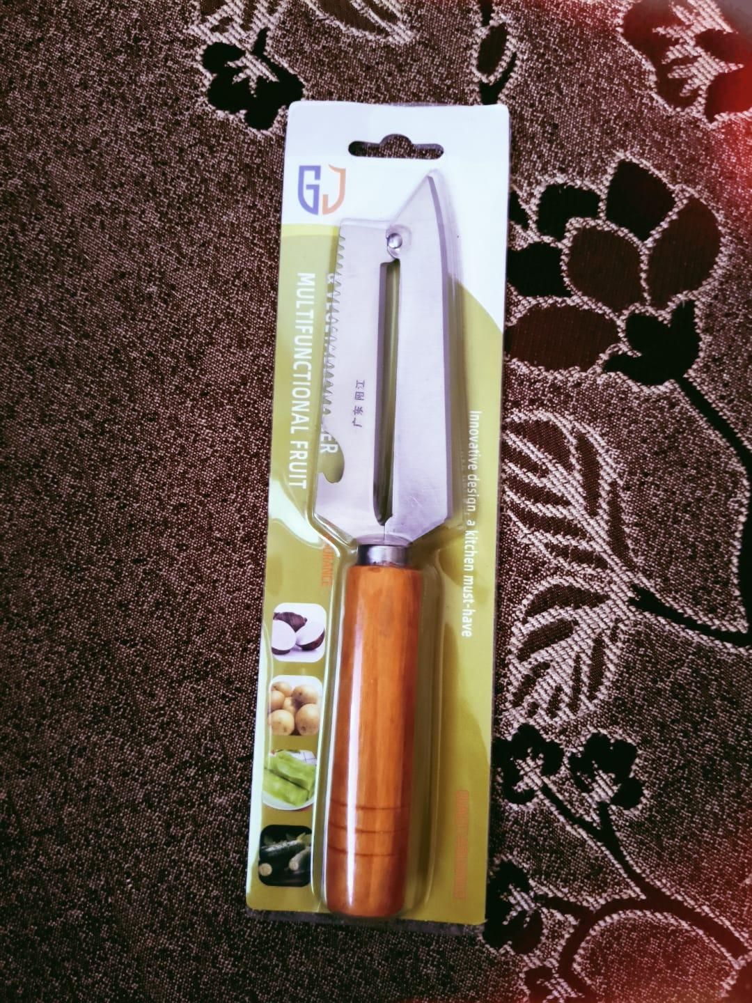3 in1 Peeling Knife